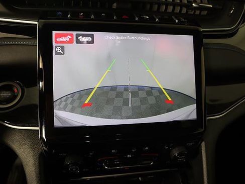 Used 2024 Jeep Grand Cherokee Trailhawk w/ Luxury Tech Group III image 11