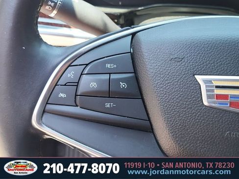 Used 2017 Cadillac XT5 Luxury w/ Driver Awareness Package FWD image 26