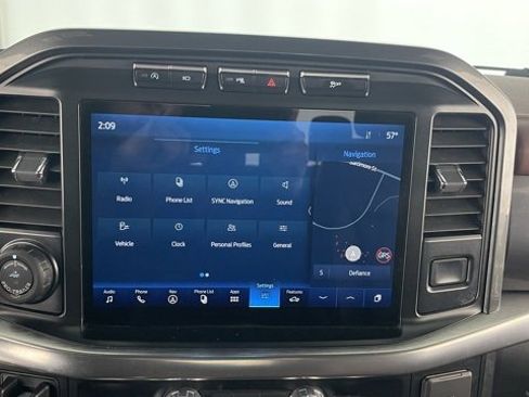 Used 2023 Ford F150 Lariat w/ Equipment Group 502A High image 41