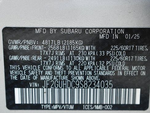 Used 2025 Subaru Crosstrek 2.5i Premium AWD/4WD image 34