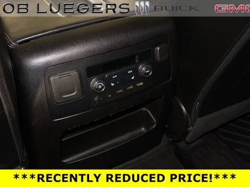 Used 2018 GMC Yukon Denali w/ Open Road Package image 11