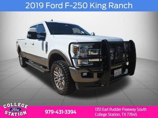 Used 2019 Ford F250 King Ranch w/ FX4 Off-Road Package AWD/4WD video 1