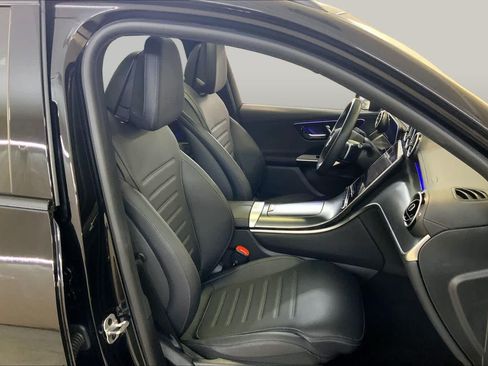 Used 2023 Mercedes-Benz GLC 300 4MATIC image 8