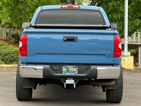 Used 2020 Toyota Tundra SR5 w/ TRD Off-Road Package AWD/4WD image 7