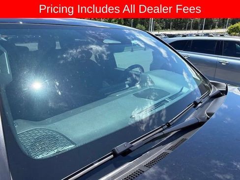 Used 2025 Toyota Tacoma SR5 AWD/4WD image 4