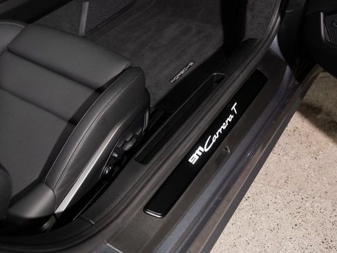 Used 2026 Porsche 911 Carrera T RWD image 31