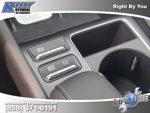 New 2026 Hyundai Sonata SEL FWD image 28