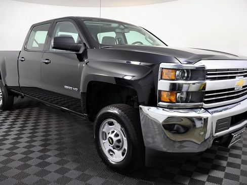 Used 2018 Chevrolet Silverado 2500 W/T w/ WT Fleet Convenience Package RWD image 5