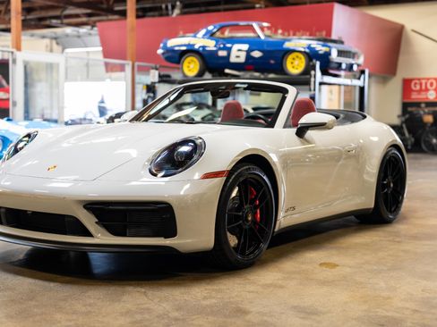 Used 2022 Porsche 911 Carrera GTS image 6