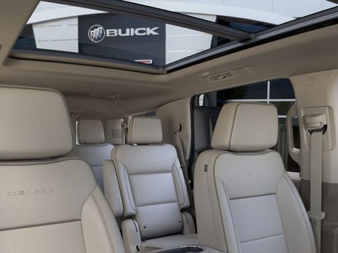 New 2026 GMC Yukon Denali w/ Denali Reserve Package image 24