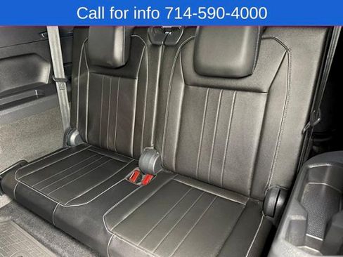 Used 2023 Volkswagen Tiguan SE R-Line FWD image 29