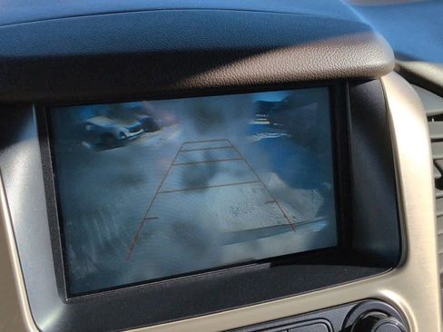 Used 2018 GMC Yukon Denali image 30