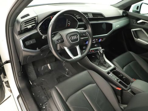 Certified 2023 Audi Q3 2.0T Premium Plus w/ Premium Plus Package AWD/4WD image 15