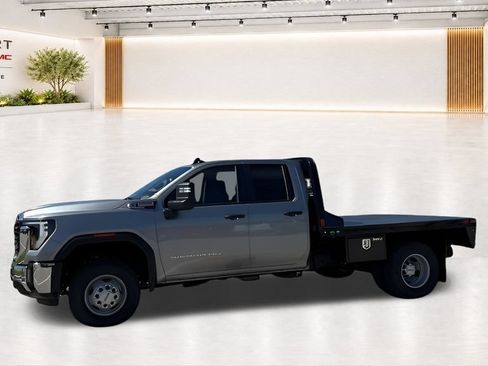 New 2026 GMC Sierra 3500 Pro w/ Convenience Package AWD/4WD image 5