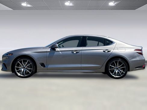 Used 2026 Genesis G70 2.5T RWD image 2