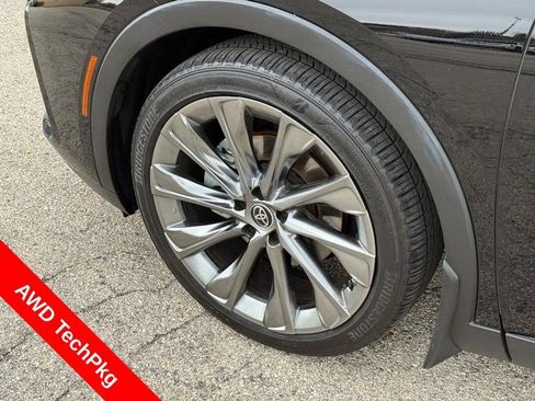 Used 2026 Toyota Crown w/ Advanced Technology Package AWD/4WD image 10