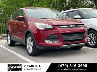 Used 2015 Ford Escape SE video 1