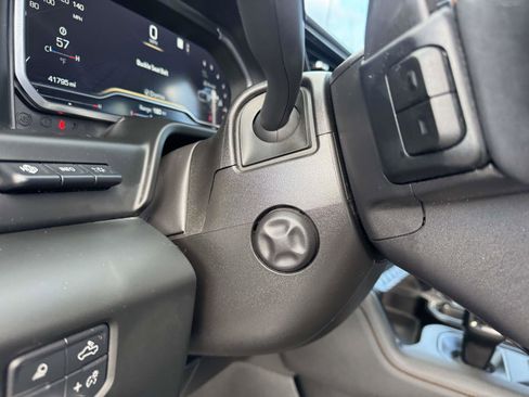 Used 2023 GMC Sierra 1500 AT4 w/ AT4 Premium Package image 28