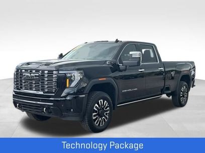 Certified 2026 GMC Sierra 2500 Denali Ultimate w/ LPO, Black Badging Package