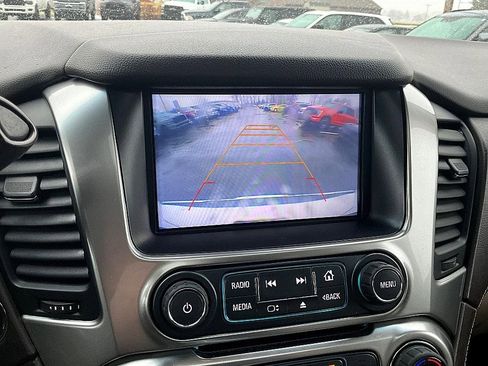 Used 2017 Chevrolet Suburban Premier image 25