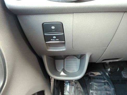 Used 2025 Ford Transit 350 XLT RWD image 29