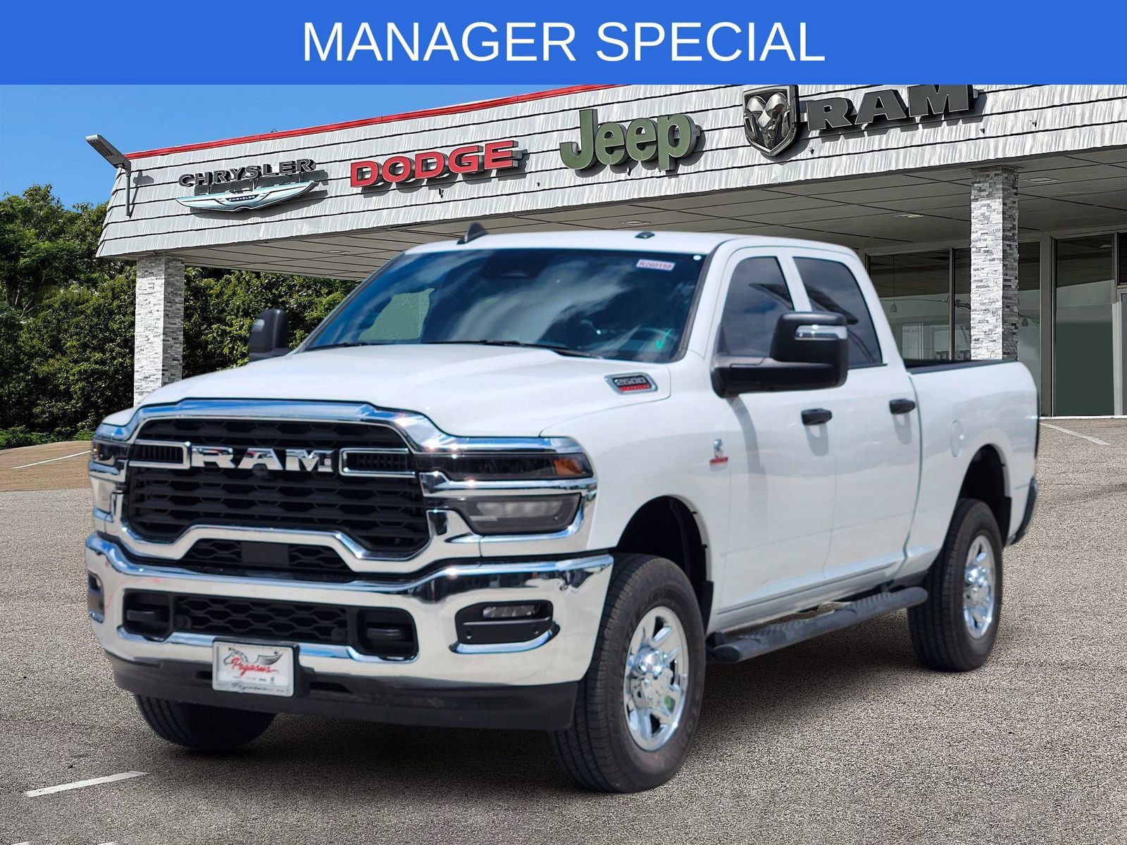 New 2026 RAM 2500 Tradesman AWD/4WD image 2