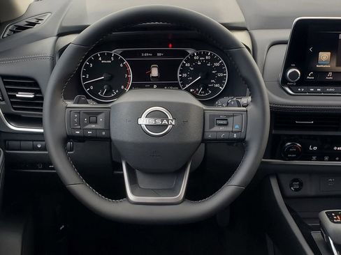 New 2026 Nissan Rogue SV image 27