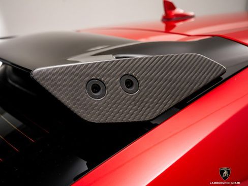 Used 2023 Lamborghini Urus Performante image 17