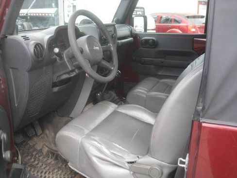 Used 2009 Jeep Wrangler X AWD/4WD image 9