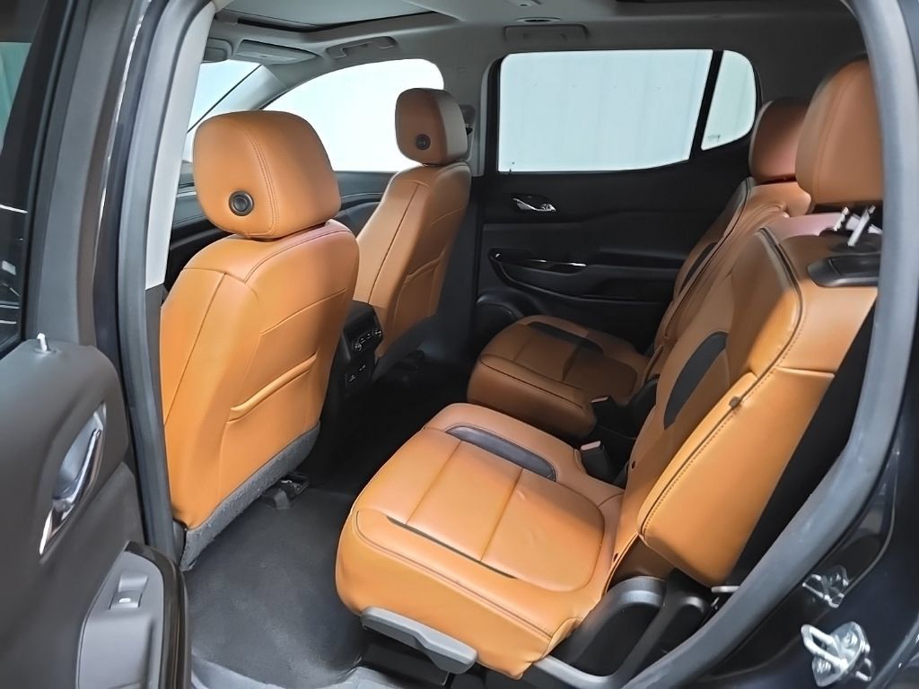 Used 2020 GMC Acadia AT4 AWD/4WD image 34