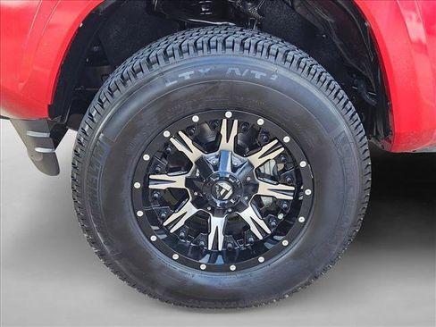 Used 2021 Toyota Tacoma SR5 RWD image 22