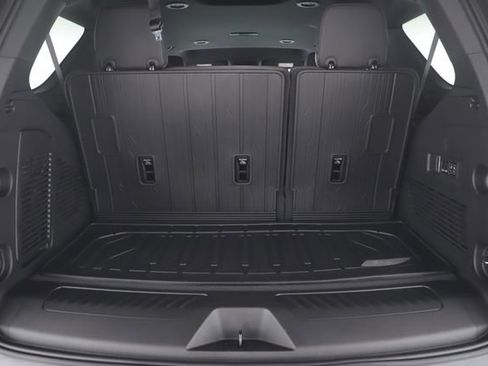 Used 2026 GMC Yukon Elevation w/ LPO, Floor Liner Package AWD/4WD image 31