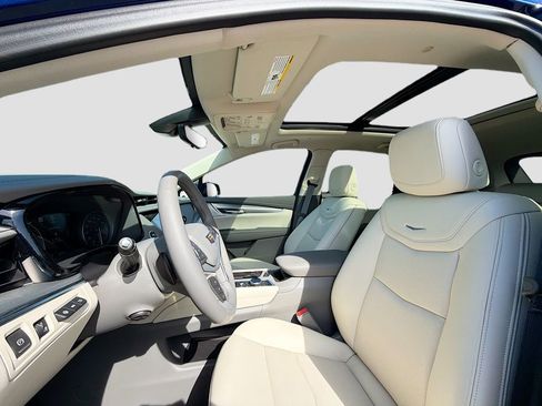 New 2026 Cadillac XT5 Premium Luxury w/ LPO, Blue Accent Package FWD image 22