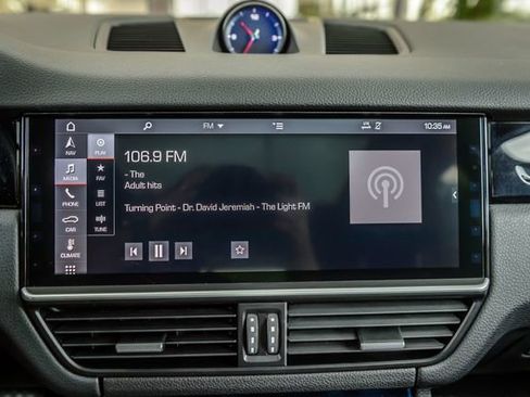 Used 2019 Porsche Cayenne image 21