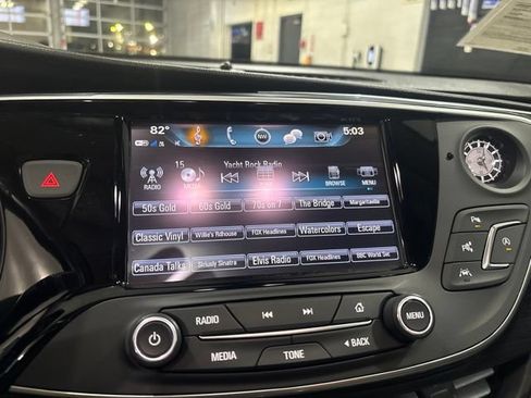 Used 2020 Buick Envision Premium w/ Driver Confidence Package AWD/4WD image 25