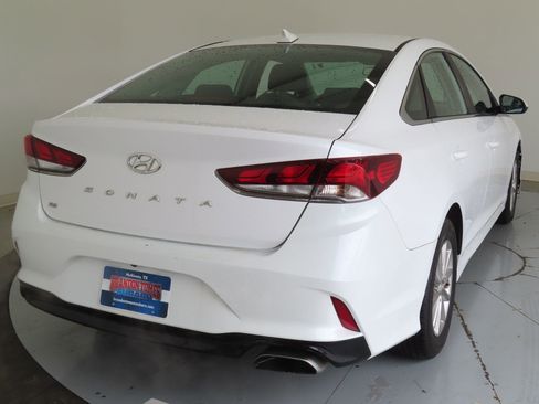 Used 2019 Hyundai Sonata SE FWD image 3