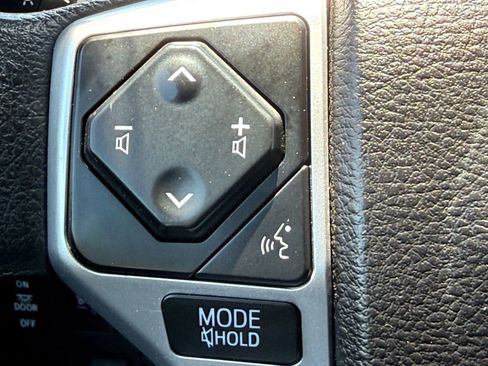 Used 2021 Toyota Tundra SR5 AWD/4WD image 20