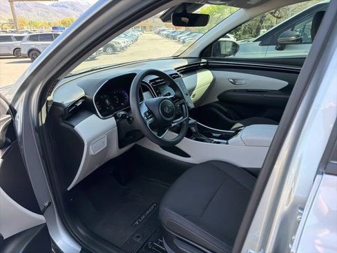 Used 2024 Hyundai Tucson SE AWD/4WD image 30
