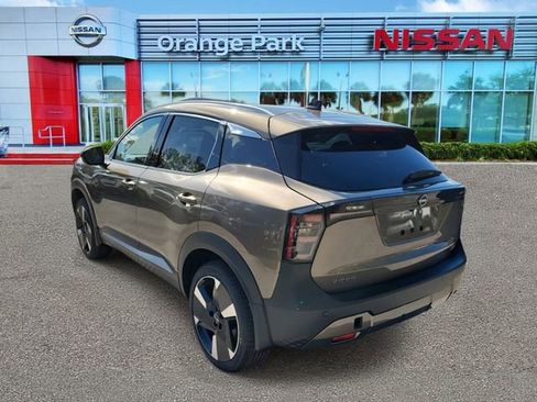 New 2026 Nissan Kicks SR w/ SR Premium Package image 3