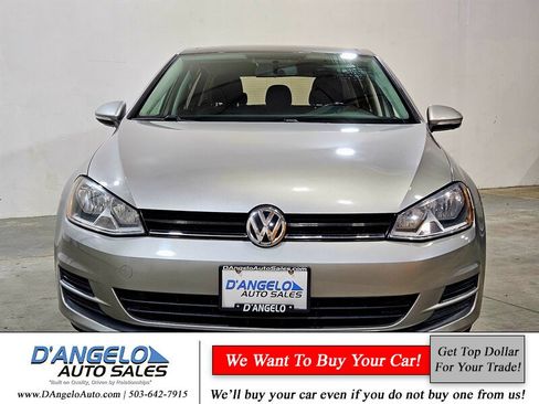 Used 2016 Volkswagen Golf S image 10