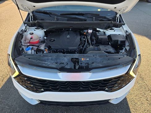 Certified 2023 Kia Sportage EX image 19