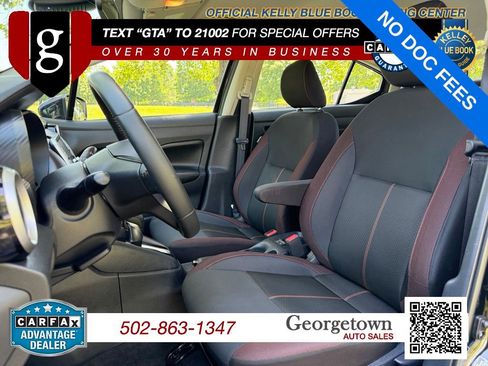 Used 2020 Nissan Versa SR w/ Convenience Package FWD image 10
