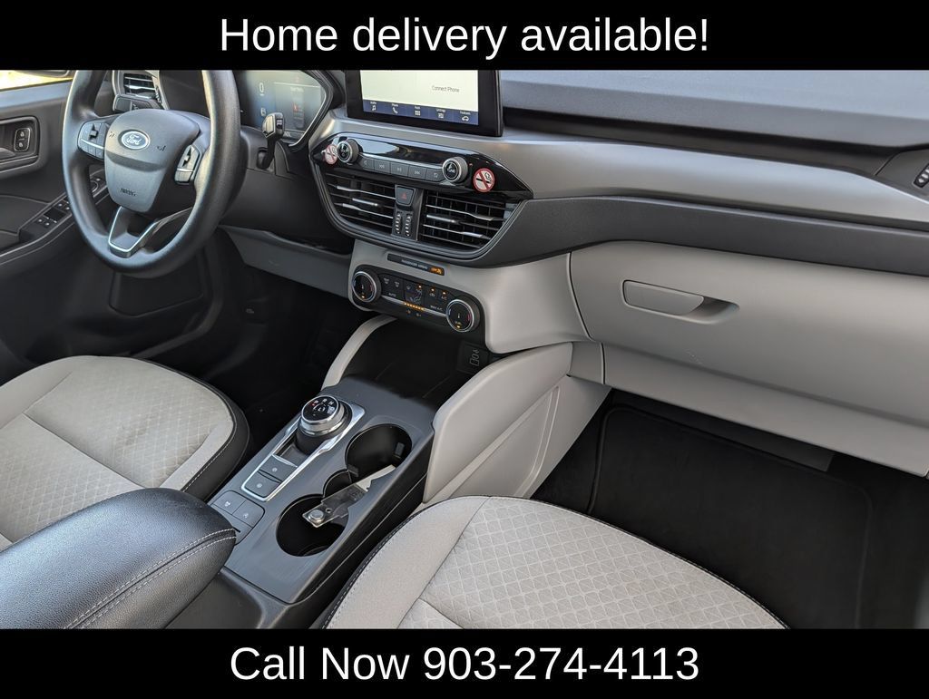 Used 2025 Ford Escape Active AWD/4WD image 34