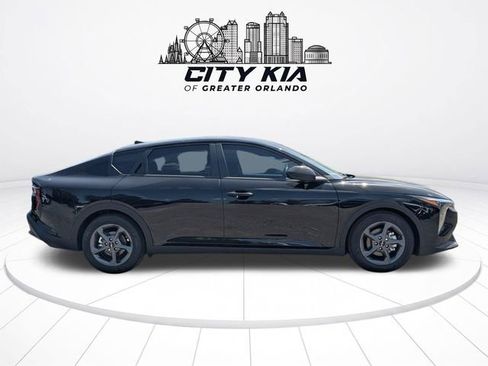 New 2026 Kia K4 FWD image 6