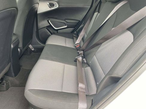 Used 2022 Kia Soul LX w/ Technology Package FWD image 10