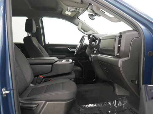 Used 2024 Chevrolet Silverado 1500 RST AWD/4WD image 11