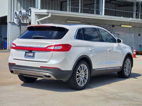 Used 2018 Lincoln MKX Reserve w/ Lincoln MKX Climate Package FWD image 7