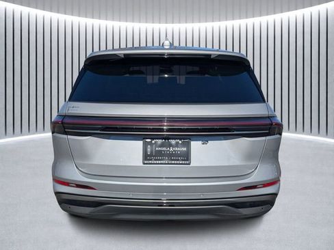 New 2025 Lincoln Nautilus Premier w/ Jet Appearance Package image 4