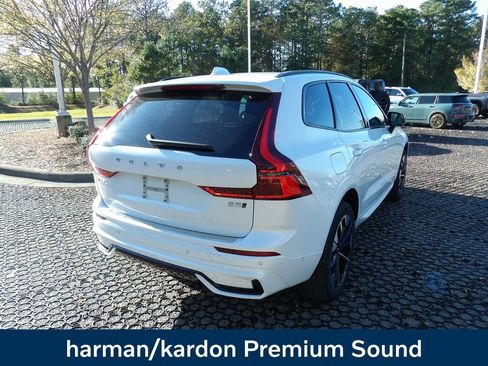 New 2026 Volvo XC60 B5 Plus w/ Protection Package Premier image 5