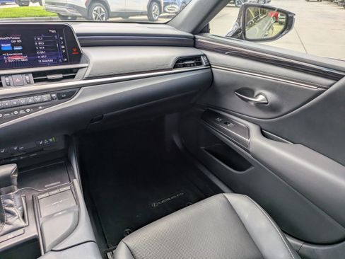 Used 2021 Lexus ES 350 w/ Premium Package FWD image 16